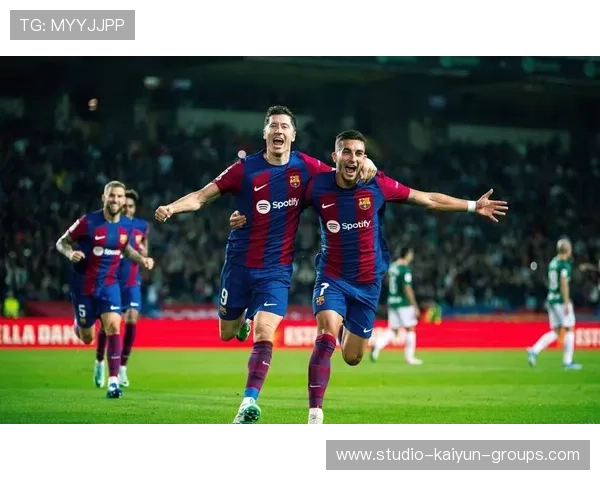 巴萨3-3平布鲁日，防守失误让晋级变得扑朔迷离，巴萨联赛不败